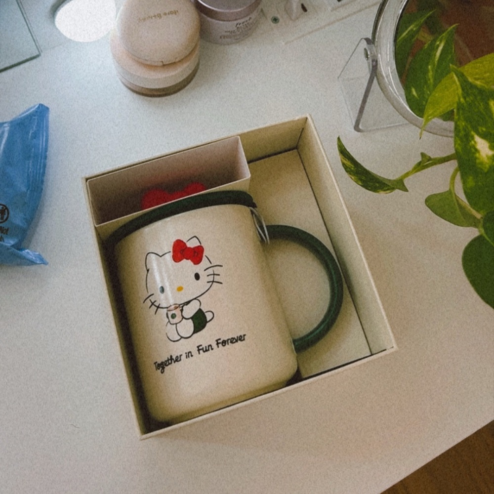 Hello Kitty Mug with Green Handle and Red Bow